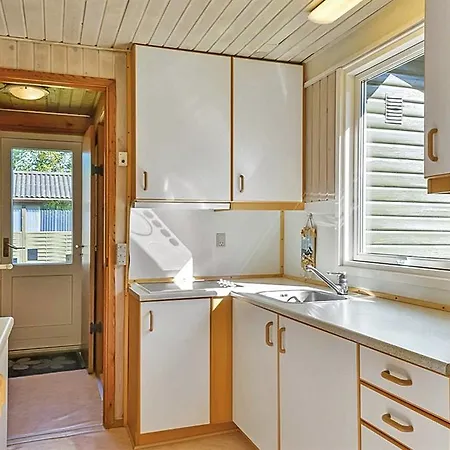 One-bedroom Holiday Engdraget 09 펜션
